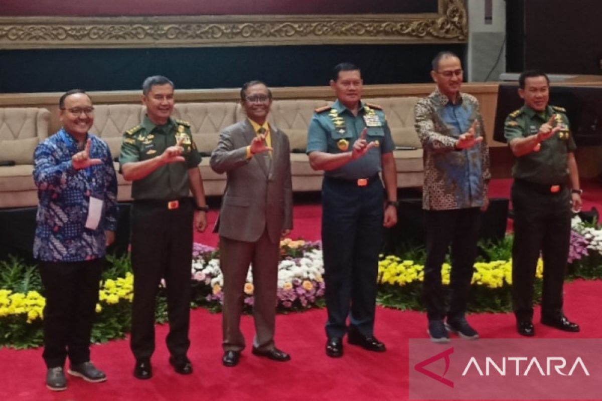 Digital literacy key for TNI to uphold sovereignty: minister