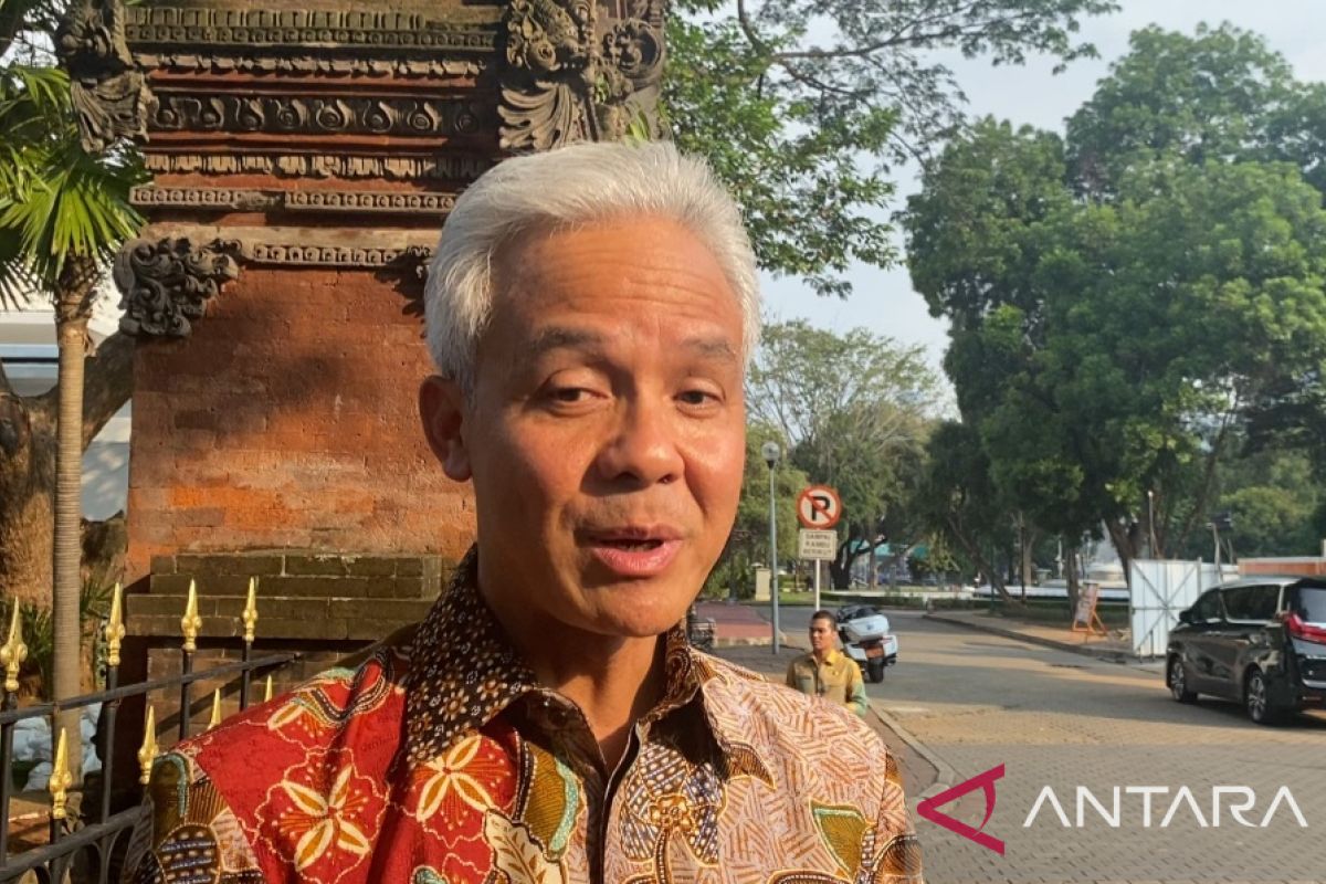 Jokowi panggil Ganjar  ke Istana untuk bahas Borobudur hingga politik