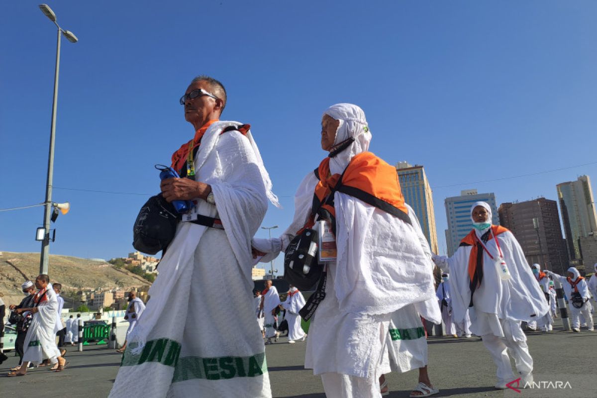 Indonesia’s Umrah pilgrims must return before June 6: Ministry