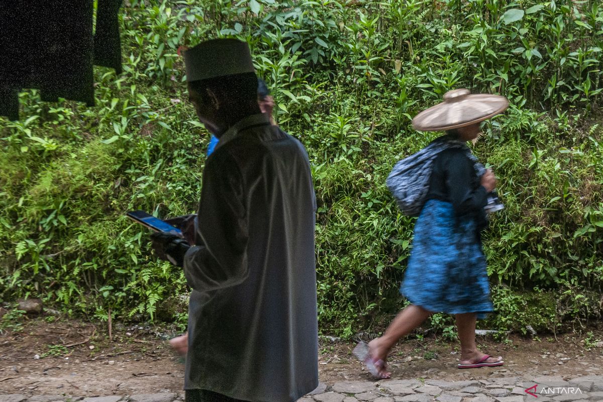 Inner Baduy has requested removal of internet services