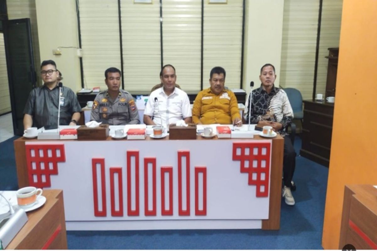 DPRD Kotabaru Gelar Rapat Kerja Bersama KPUD