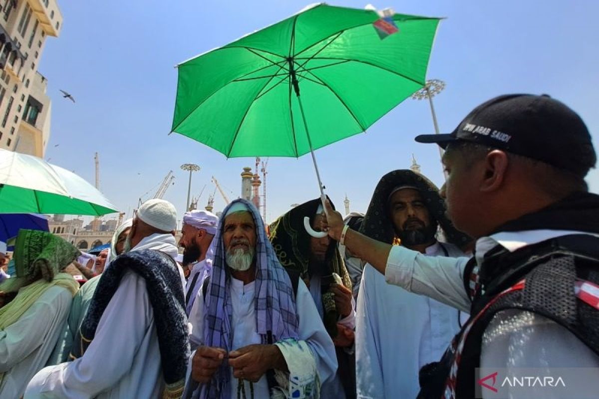 Sebanyak 75 calon haji Indonesia ajukan tanazul karena terpisah dari kloter