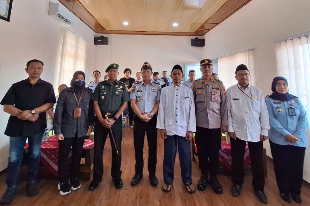 Satu narapidana terorisme Lapas Ngawi berikrar setia NKRI