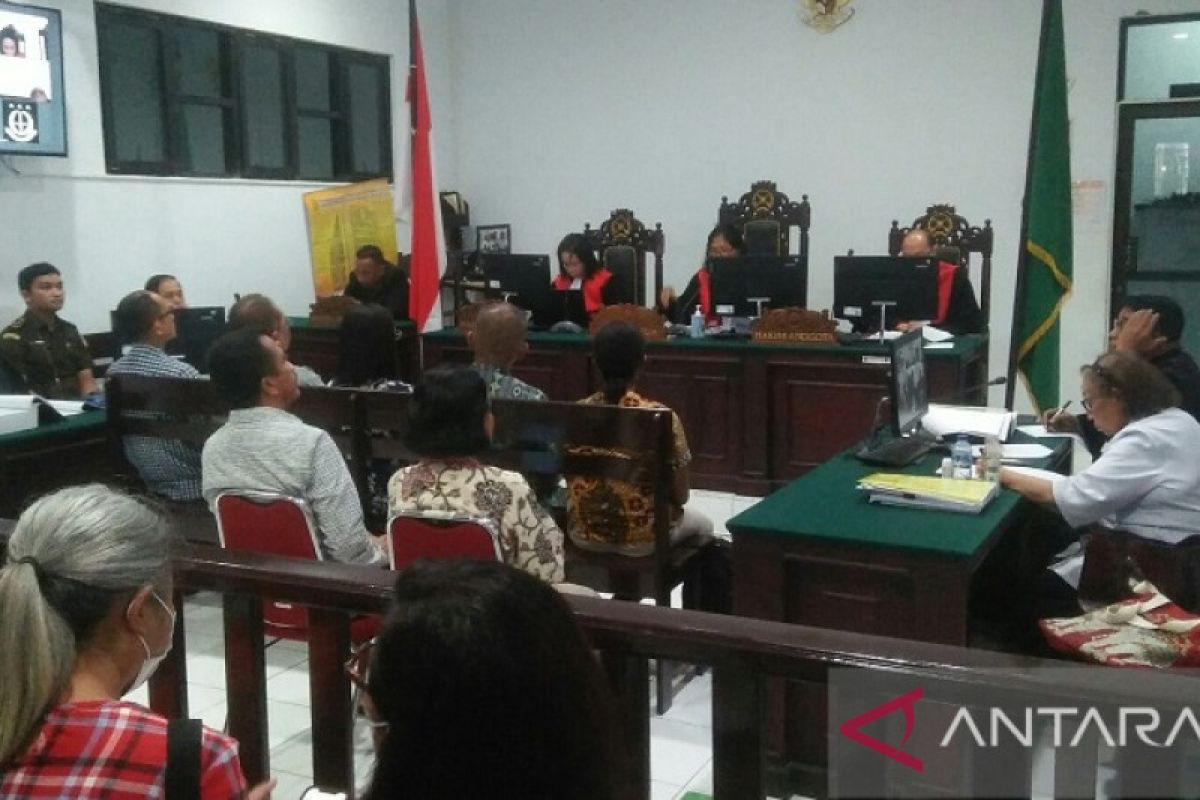 KPU bersaksi di sidang korupsi anggaran cek kesehatan pilkada Maluku