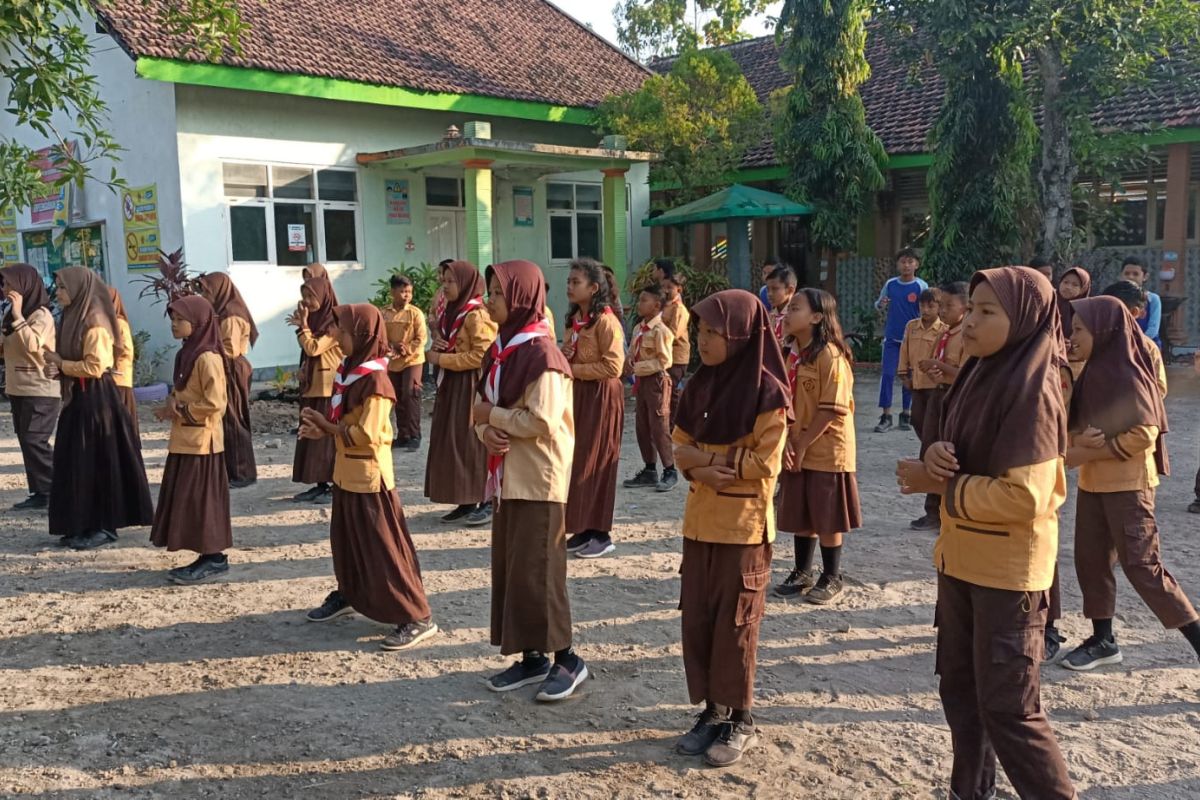 Dikbud Madiun terapkan Senam Kampung Pesilat kepada siswa