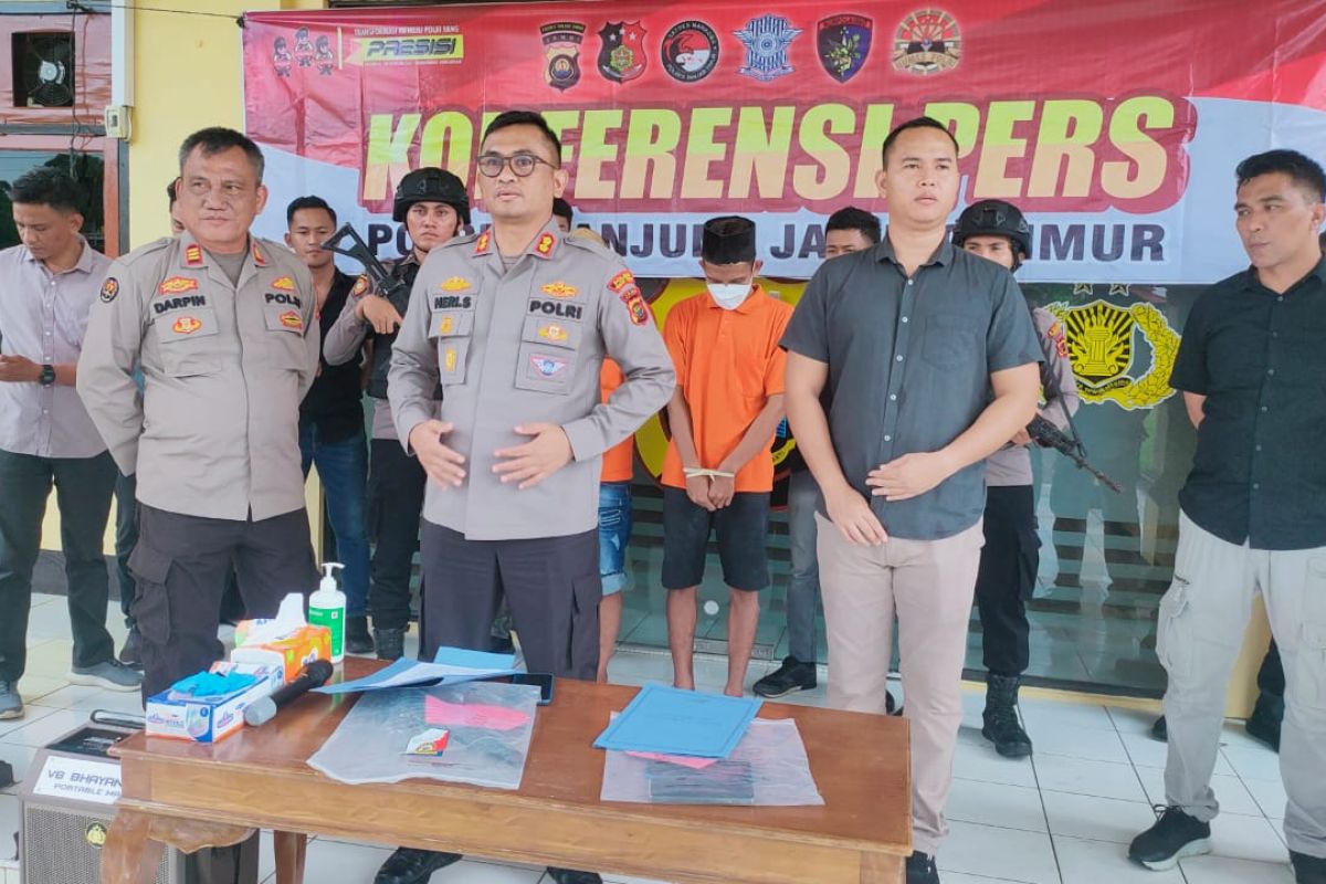 Anggota Reskrim Polres Tanjungjabung Timur bekuk pelaku begal