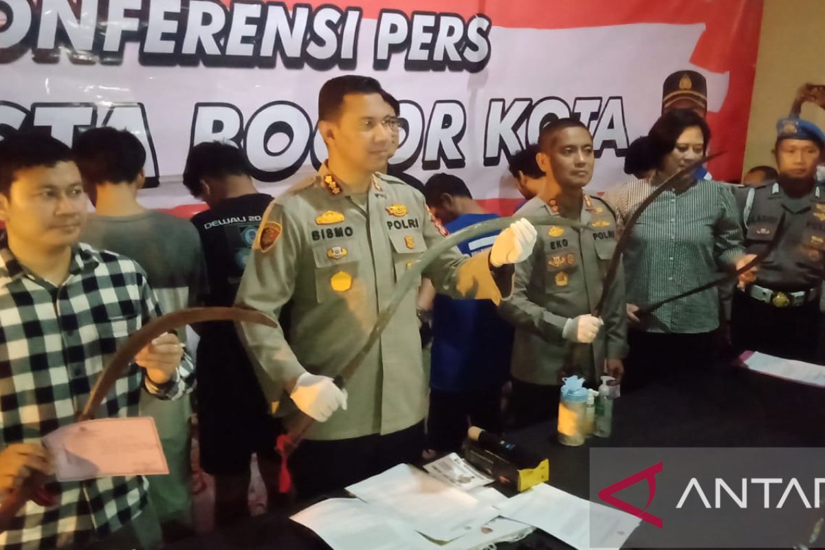 Polisi gagalkan tawuran dua geng di Bogor