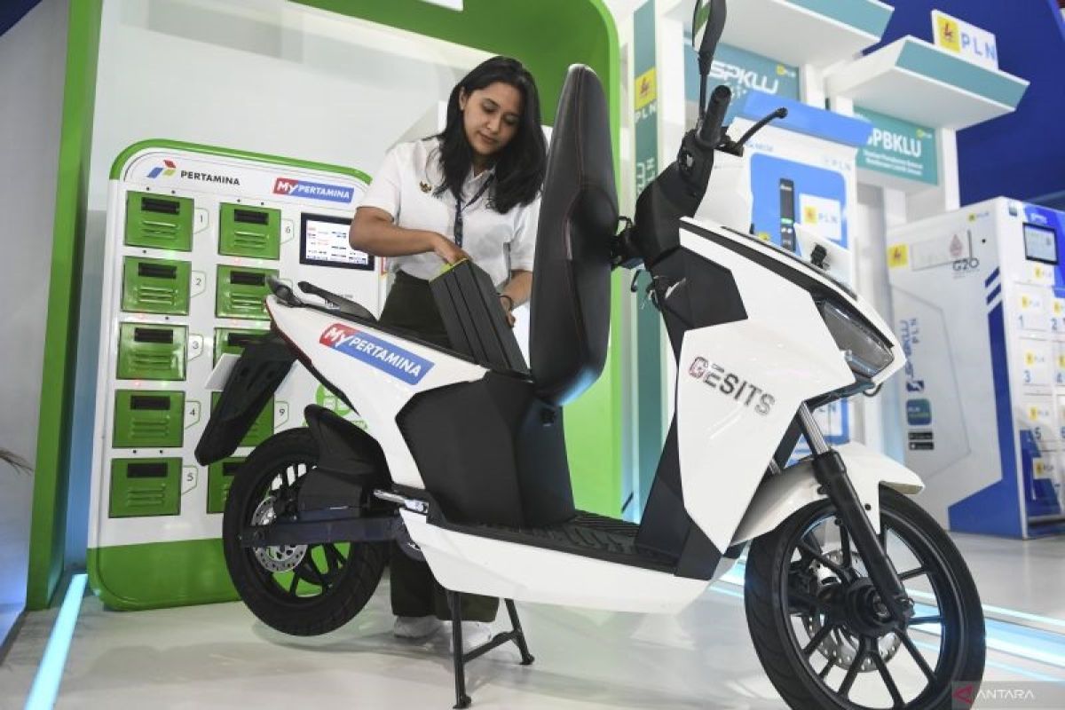 Kolaborasi Gesits-Indonesia Battery Corporation diharapkan dorong peralihan ke motor listrik