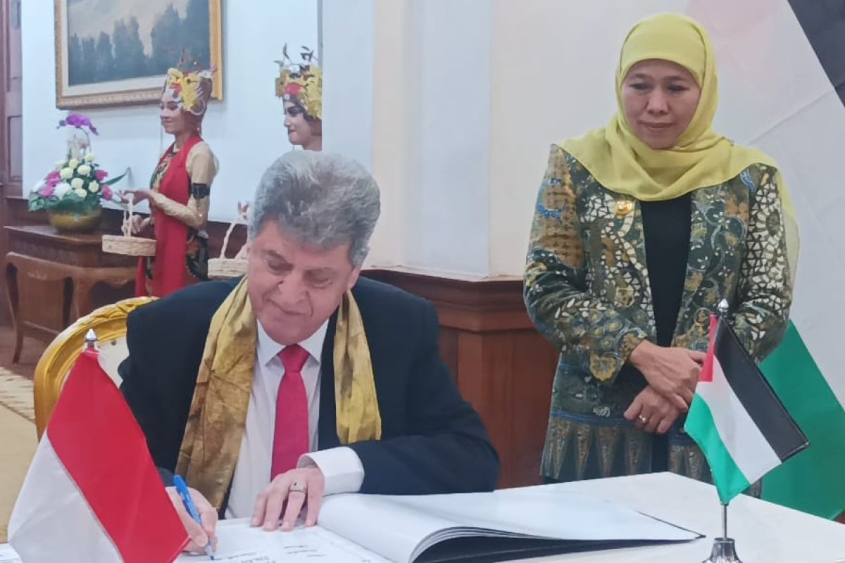 East Java mulls scholarship assistance for Palestinian students