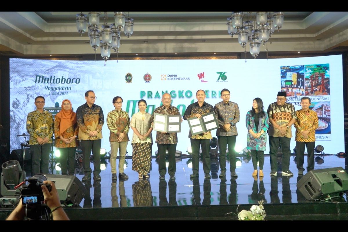 Pos Indonesia terapkan teknologi QR code pada prangko