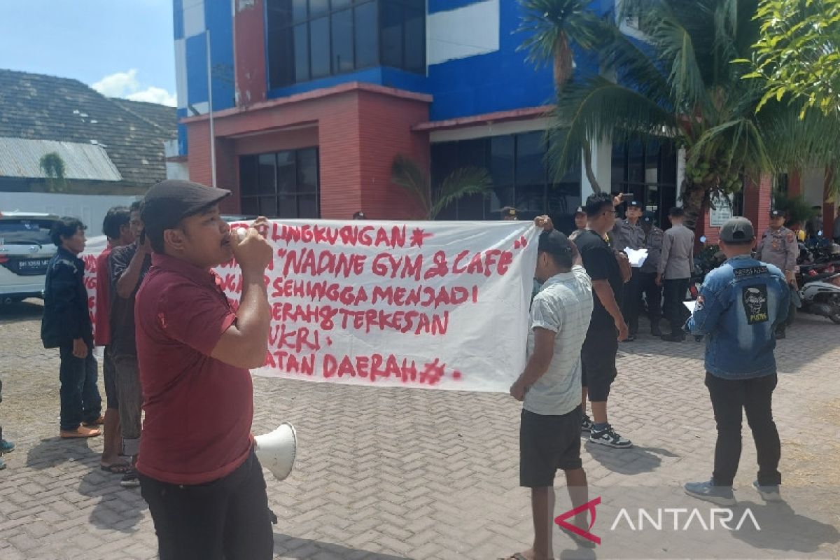 Tidak miliki PBG, Pemkot Tanjung Balai didesak tutup Nadine Gym