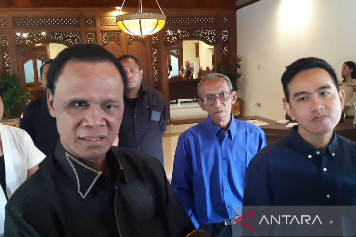 Hercules siap mendukung Gibran Rakabuming pada Pilkada 2024