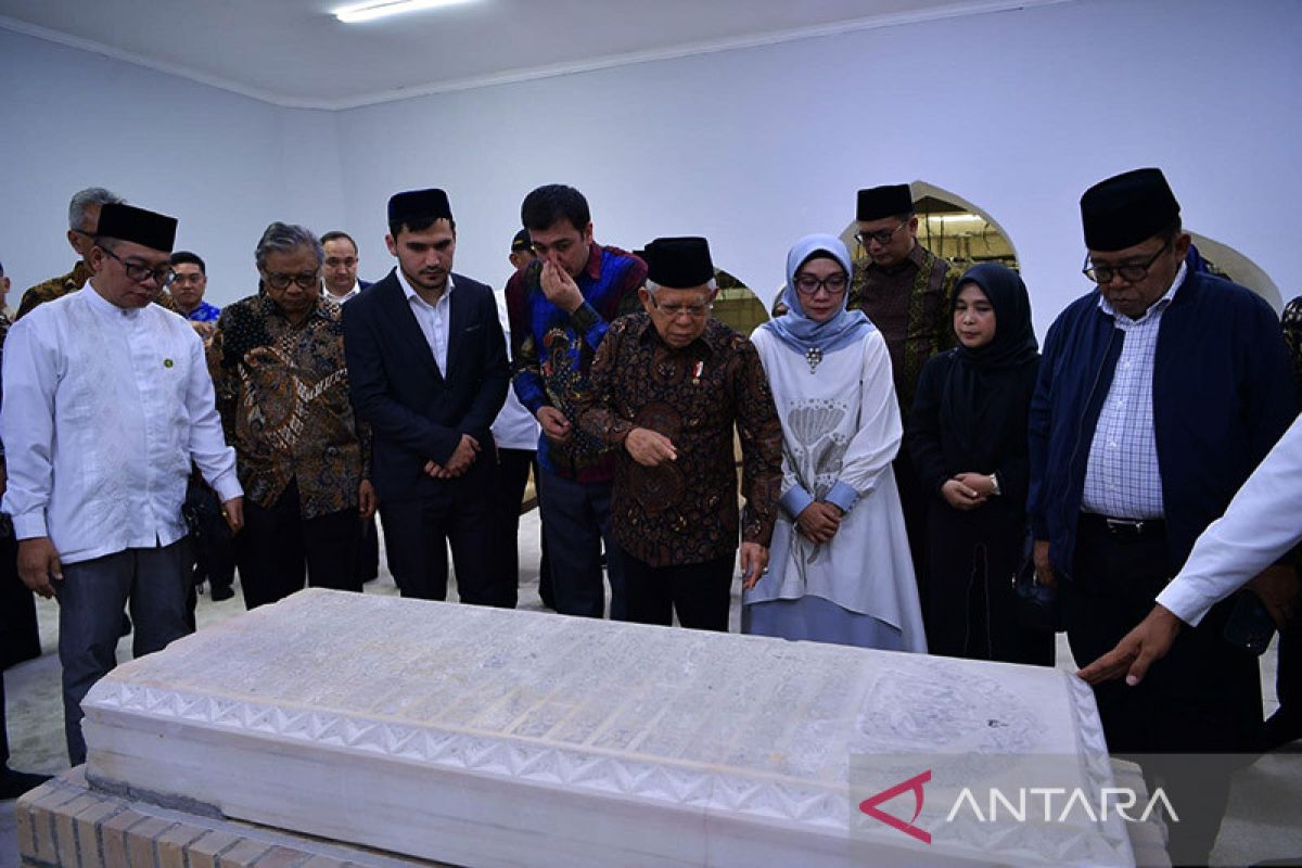 Wapres: Bagi Bung Karno, Kota Samarkand jauh di mata dekat di hati