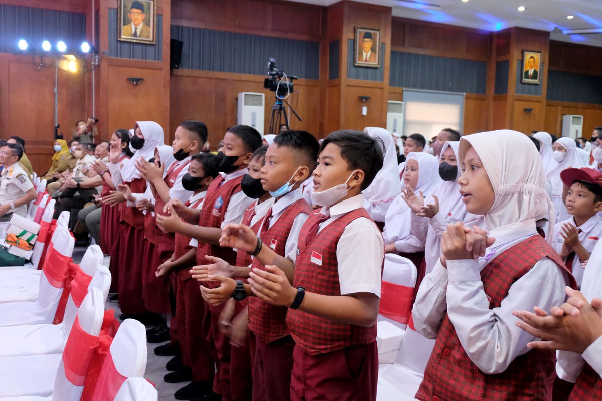 Aplikasi Si Talas wadahi anak-anak di Surabaya