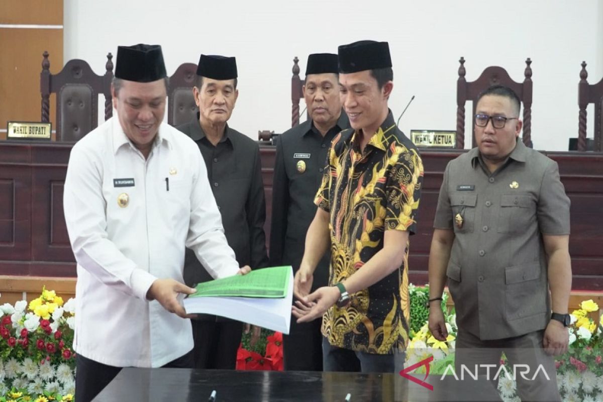 Pendapatan daerah Kabupaten Konawe Utara lampaui target