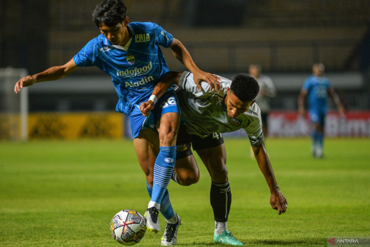 Ryan syukuri keberhasilan cetak gol perdana untuk Persib Bandung