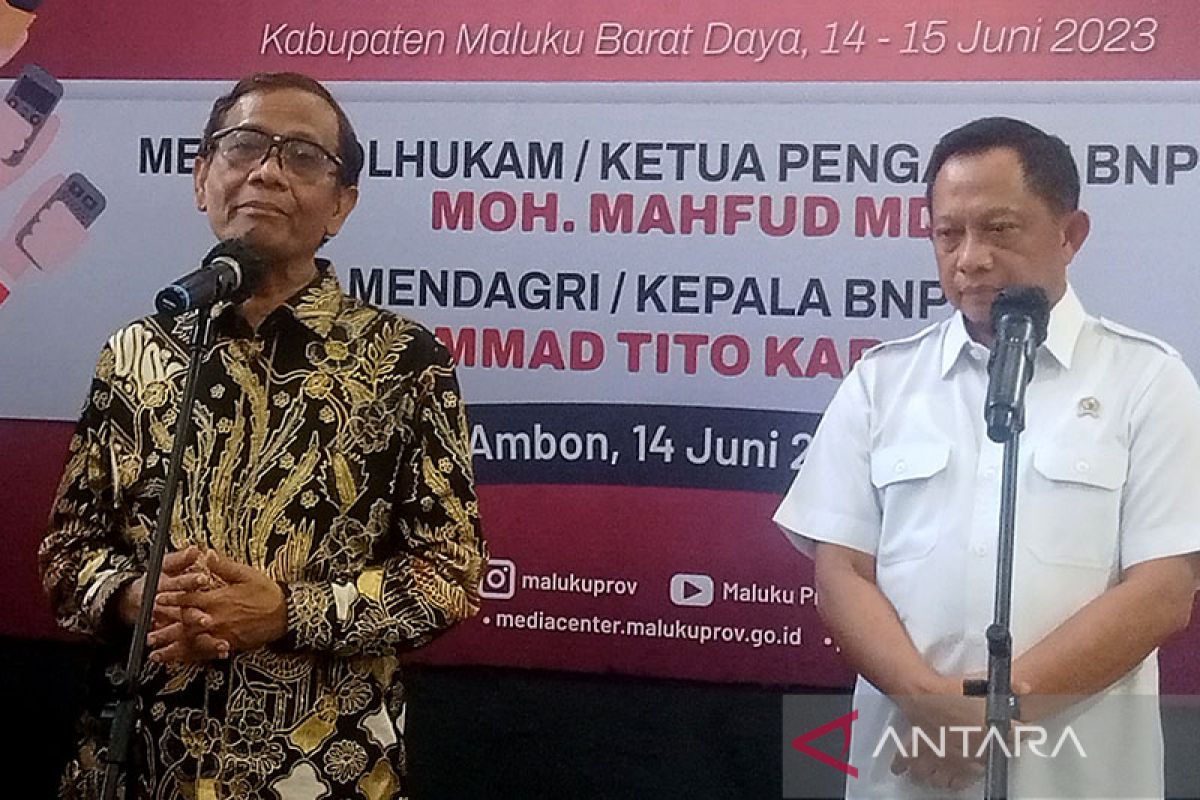 Mahfud MD sebut jaringan menara proyek BTS mulai tersambung