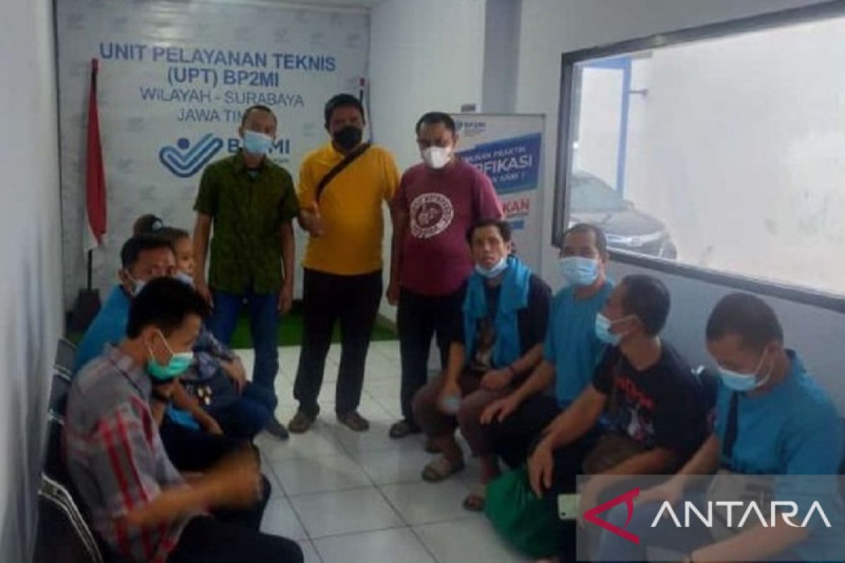 Sebanyak 14 pekerja migran asal Sampang dipulangkan karena meninggal