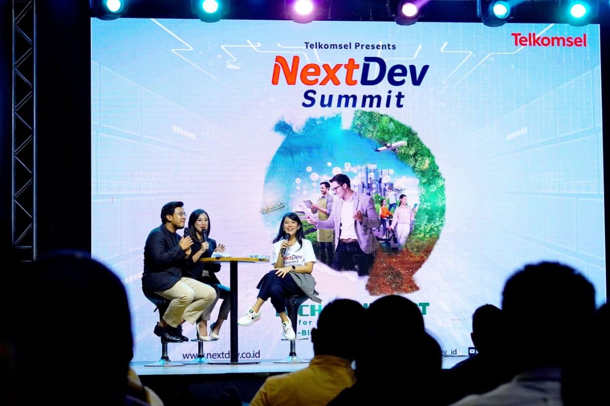 Telkomsel Gelar NextDev Summit 2023: Tech with Impact for Sustainable Living