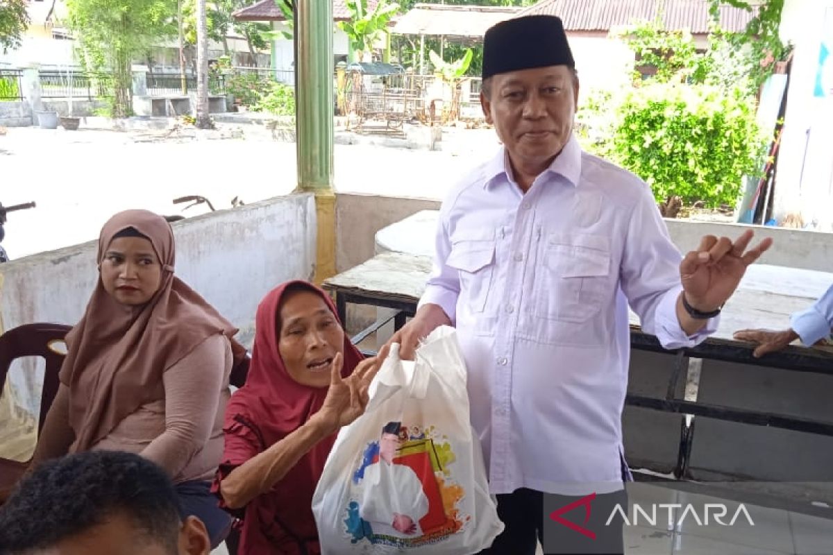 Jumat berbagi, warga dapat sembako dari Forkopimda Tanjung Balai