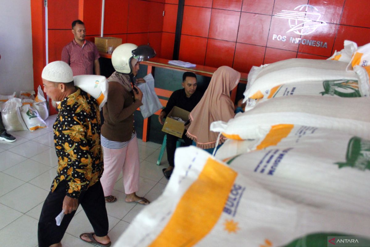 Pemerintah perpanjang bantuan beras untuk Oktober-Desember
