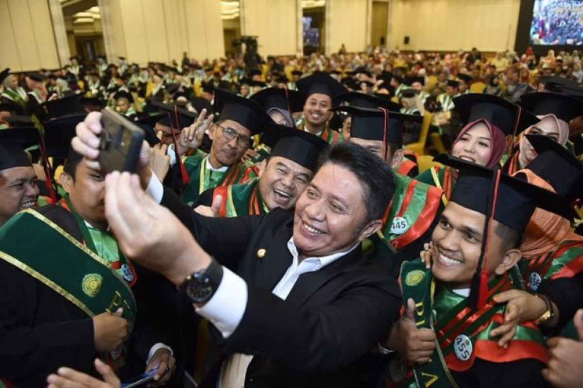 Gubernur Sumsel ajak dokter muda Unmuh Palembang ikut kampanye pencegahan penyakit sejak dini
