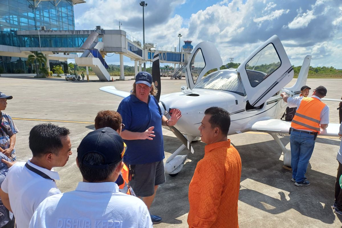 Yuk..jelajahi wisata dari udara melalui Kepri Flying Adventure Tourism 2023