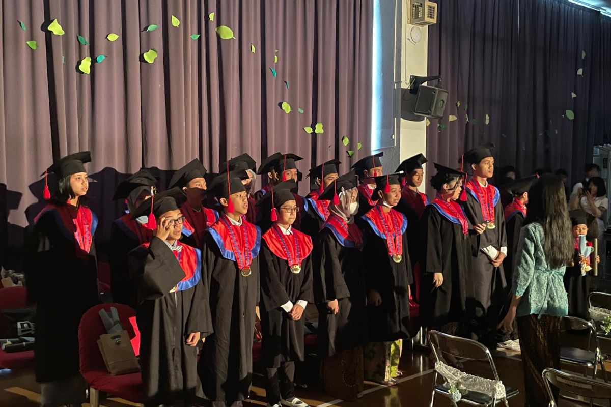 28 pelajar lulus Sekolah Republik Indonesia Tokyo