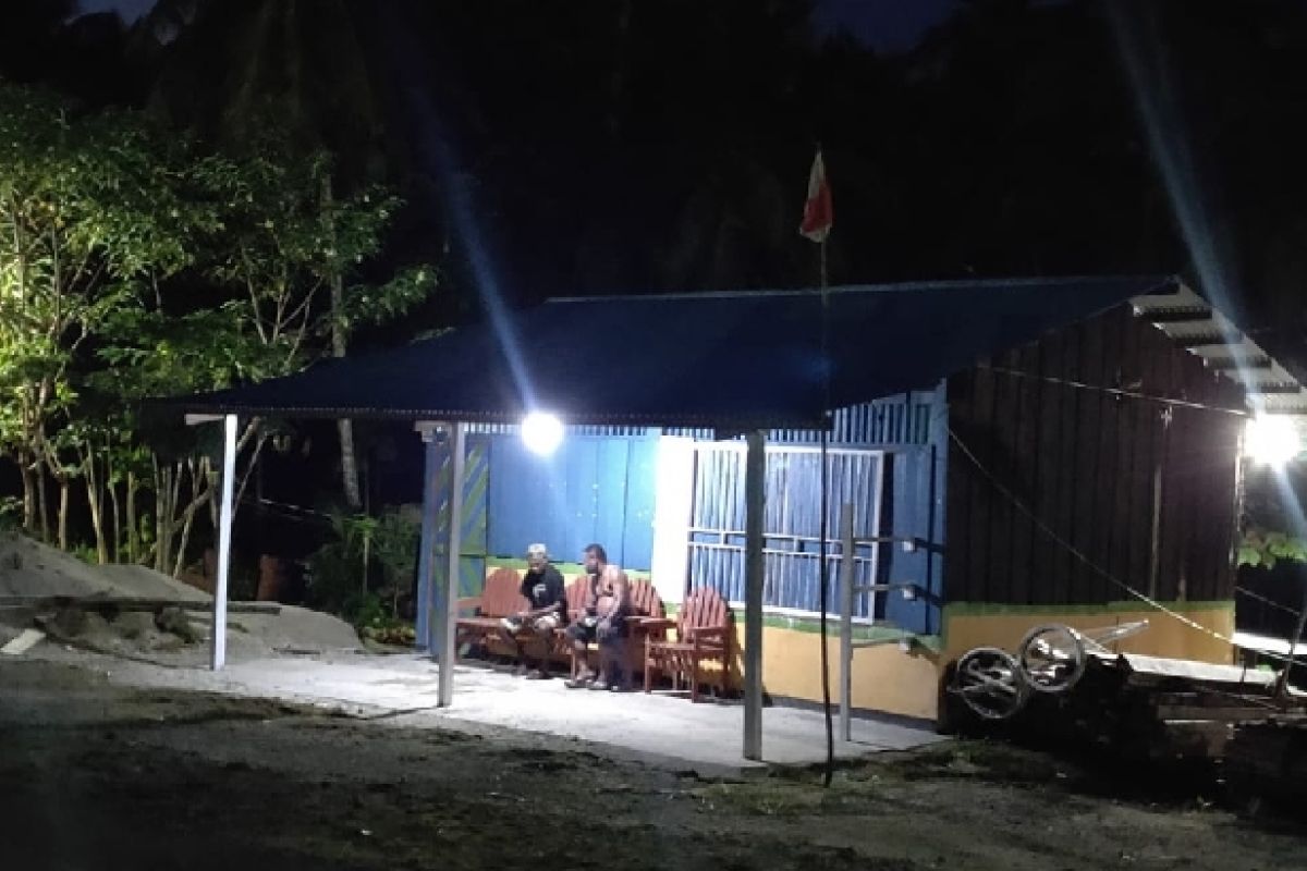 Peluang hidup sejahtera warga Pulau Numfor setelah listrik menyala 24 jam