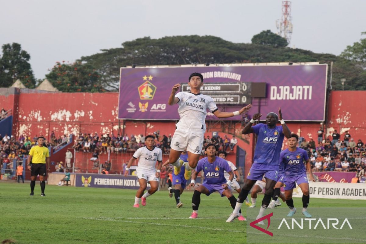 Madura United menang tipis 1-0 atas Persik Kediri