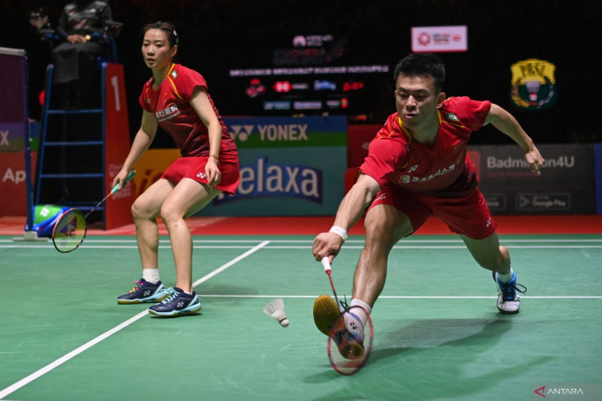 Indonesia Open 2023 - Ganda campuran Zheng/Huang pertahankan gelar juara