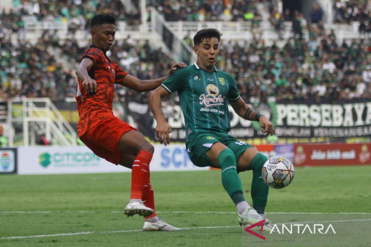 Ditahan Persija, Aji Santoso tetap puji permainan Persebaya