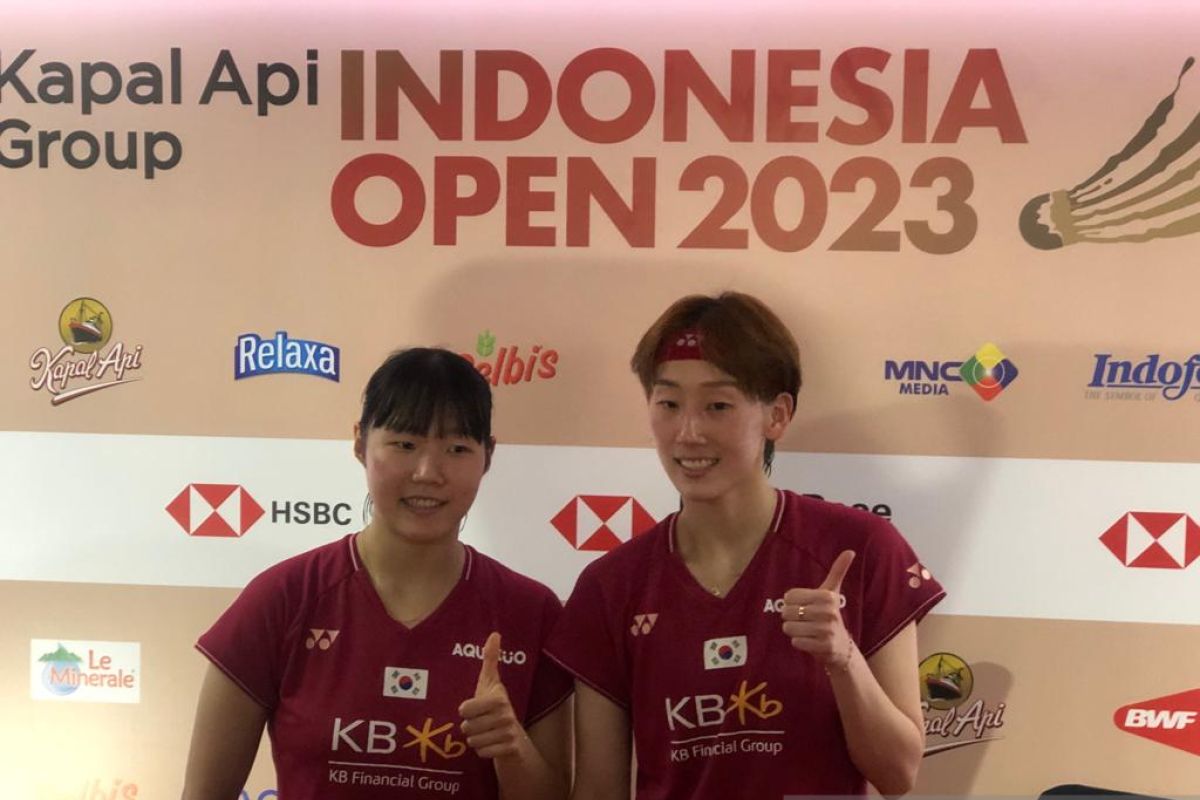 Ganda putri Baek/Lee menang adu tenaga untuk juarai Indonesia Open