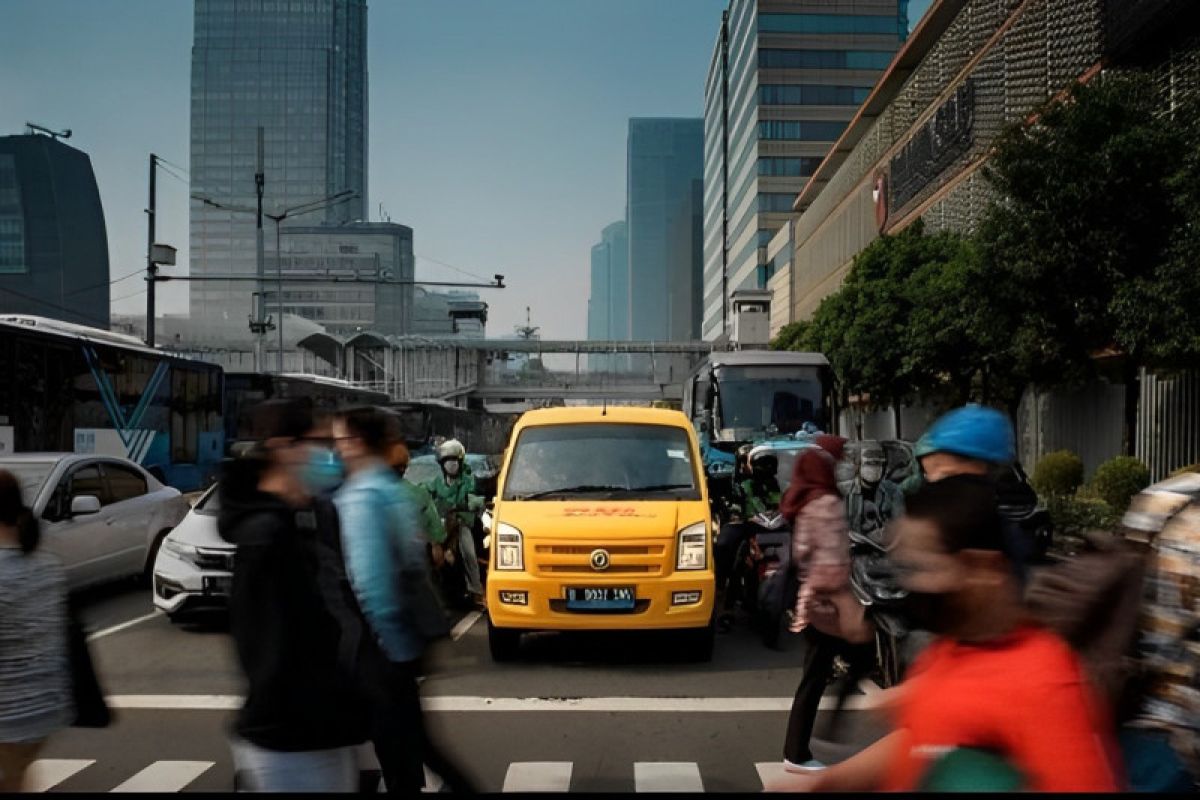 DHL Express pakai van listrik untuk kurangi emisi karbon