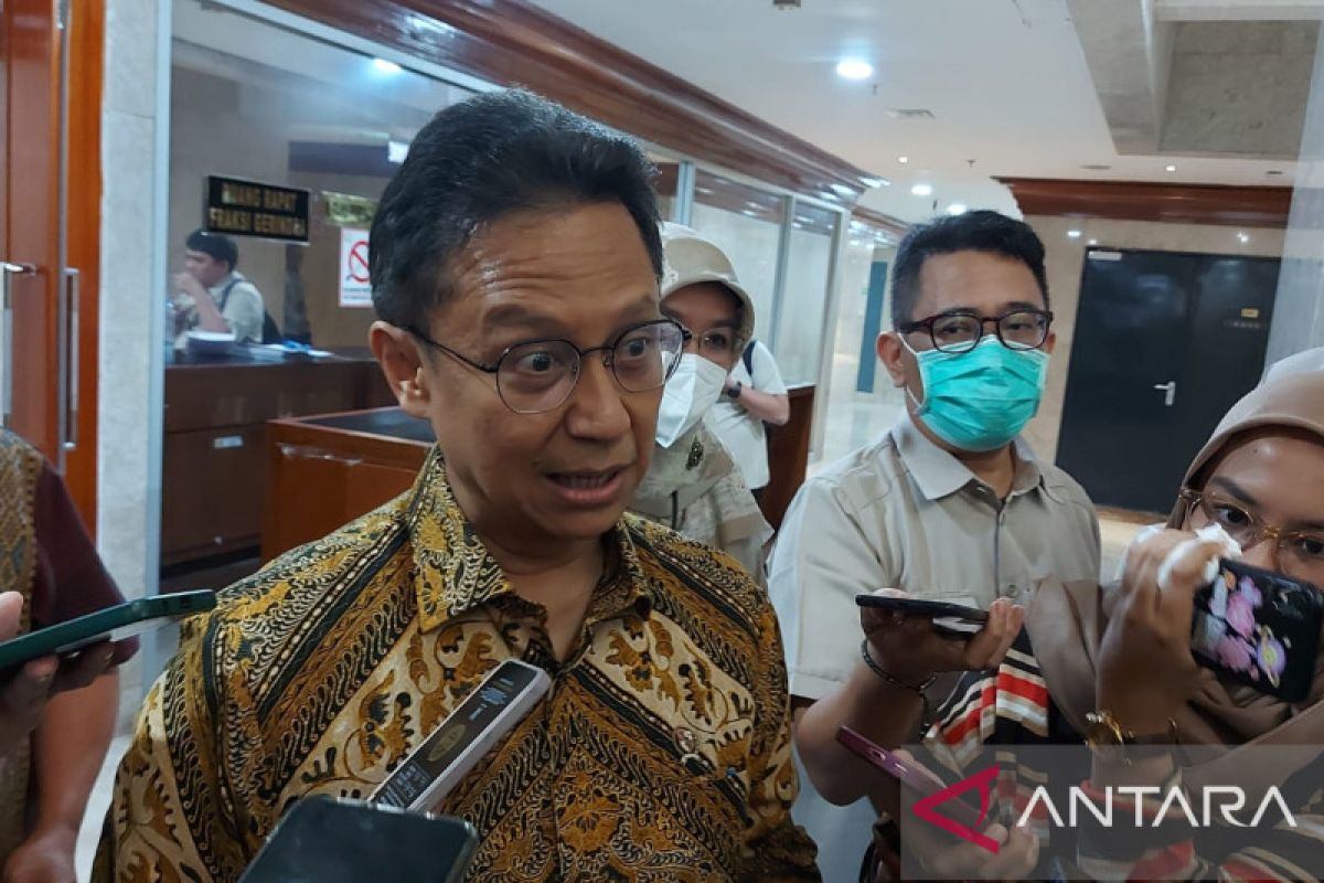 Menkes: Sikapi transisi endemi lewat kesadaran diri hadapi COVID-19