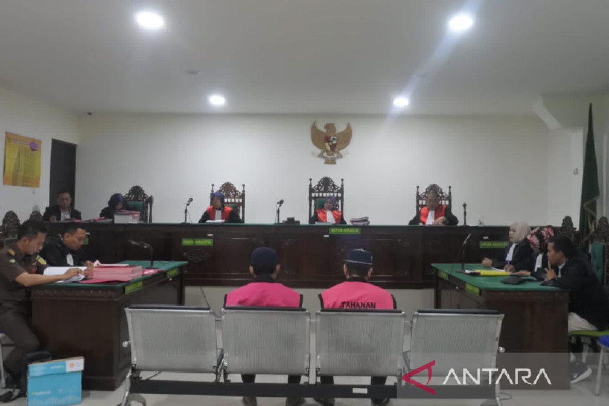 Dua terdakwa kasus korupsi BPNT Mukomuko divonis 1,6 tahun penjara