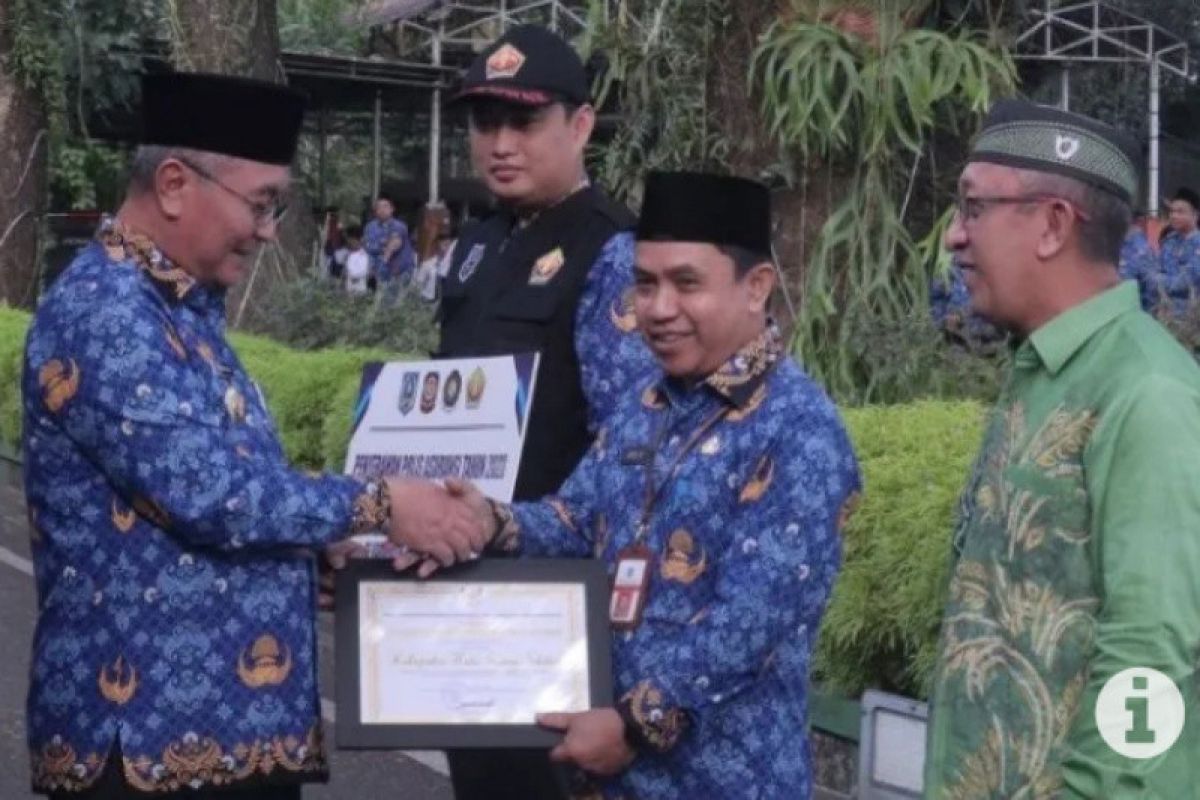 Pemkab HSS terima piagam PPD kategori 12 besar kabupaten terbaik