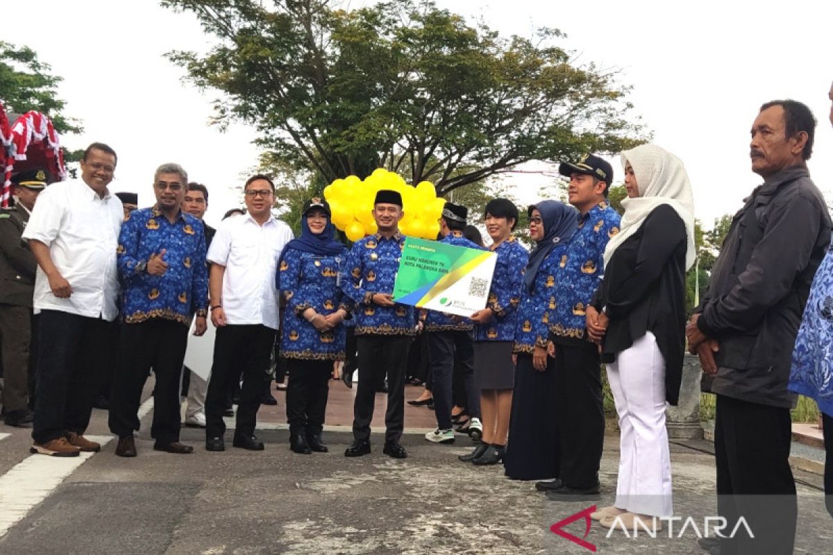 Pemkot Palangka Raya-BPJS lindungi 500 guru honorer dari risiko kerja