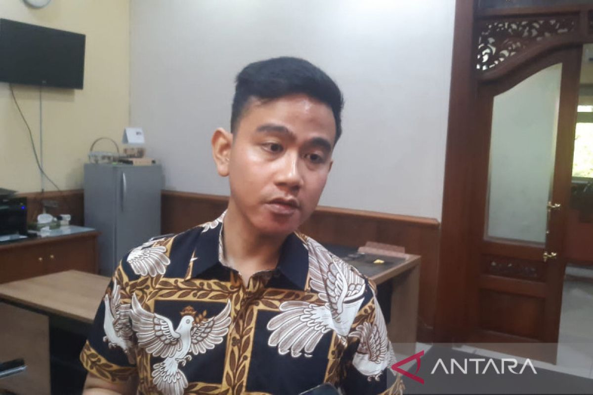 Ada tempat ibadah tak berizin, ini sikap Gibran