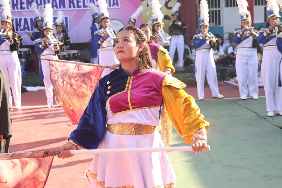 Warga binaan Lapas Perempuan Pekanbaru juara lomba Drum Marching