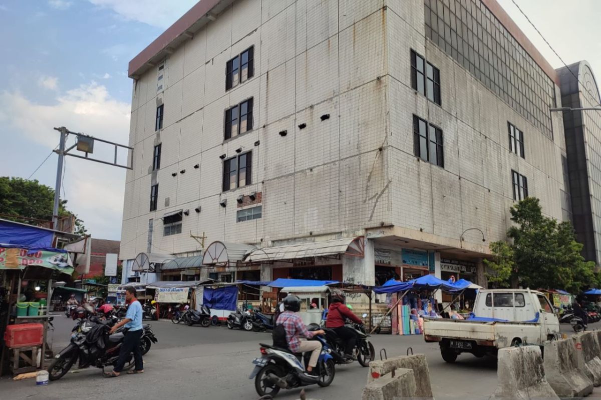 Pengundian lapak Shopping Centre Johar diserahkan pada paguyuban