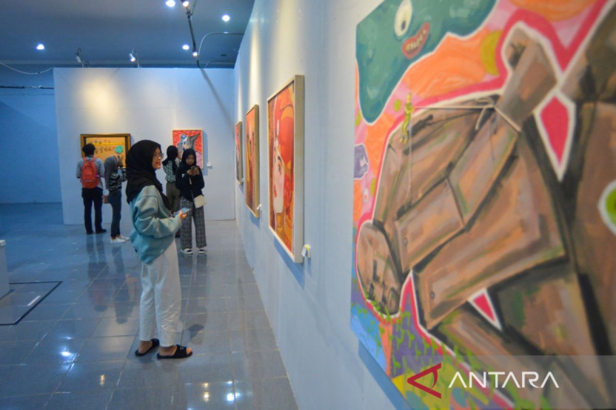 Pameran Adiwarna memantik kepekaan perupa untuk nusantara