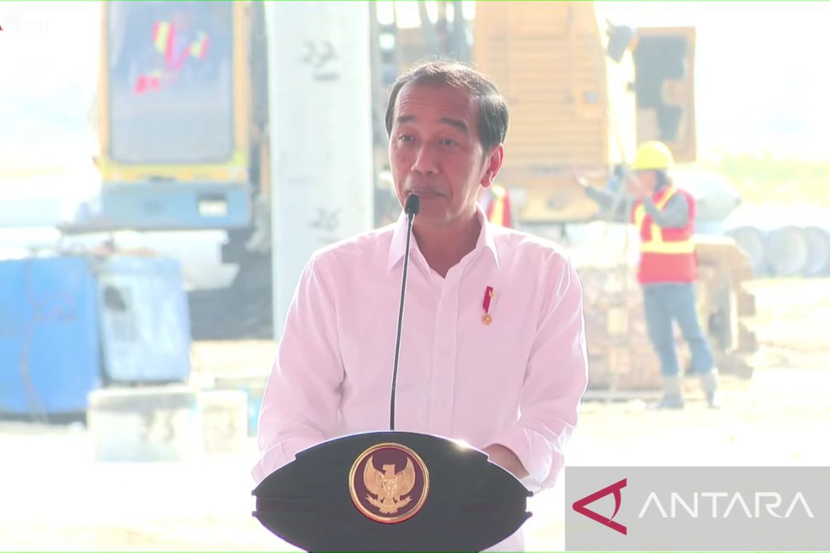 Jokowi sebut pemimpin 2024 tentukan Indonesia melompat menjadi negara maju