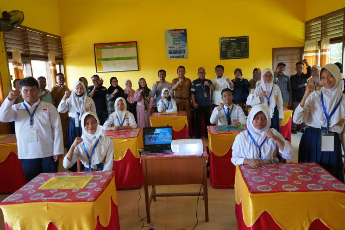 Enam Pelajar Belitung Lolos Program Beasiswa  PT Timah Tbk SMA Negeri 1 Pemali, Suharlina Sempat Tak Yakin