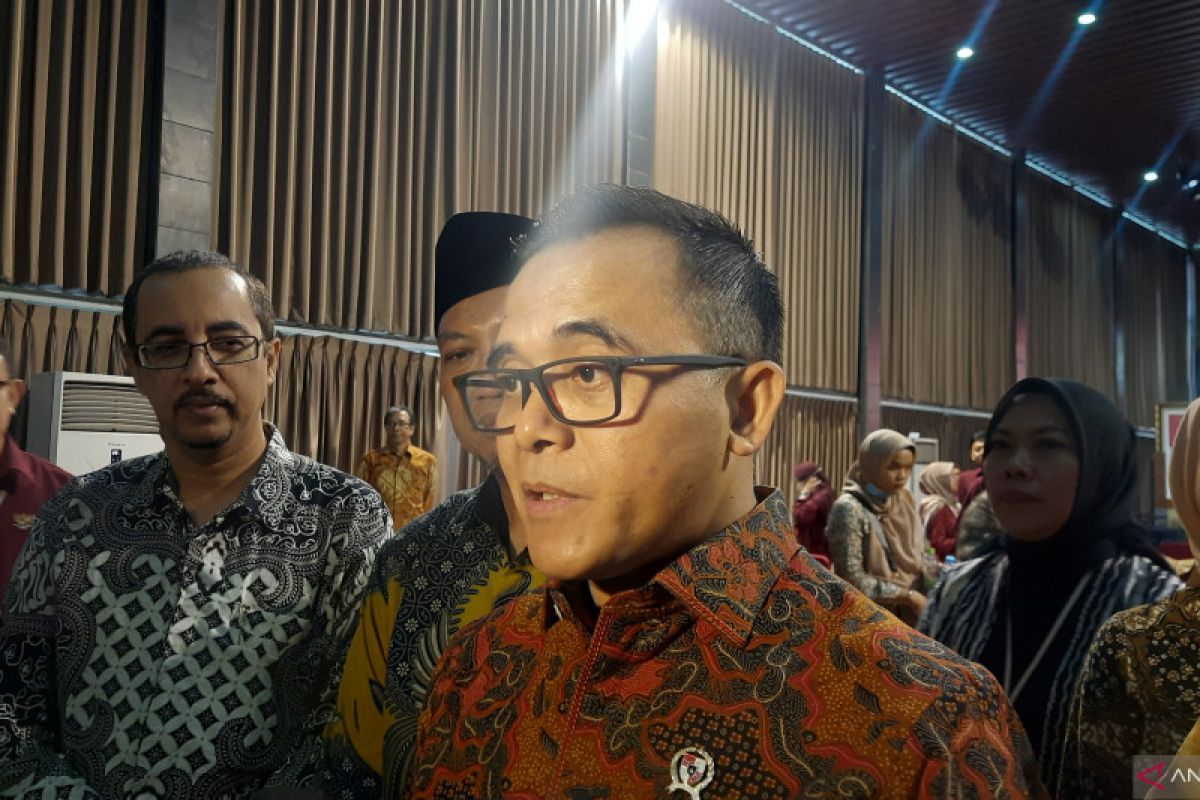 Menpan RB ungkap Presiden Jokowi akan umumkan cuti bersama Idul adha hari ini