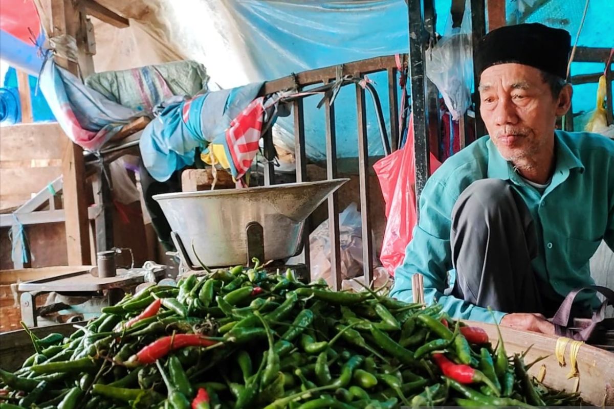 Jelang Idul Adha, harga bahan pokok di Metro naik