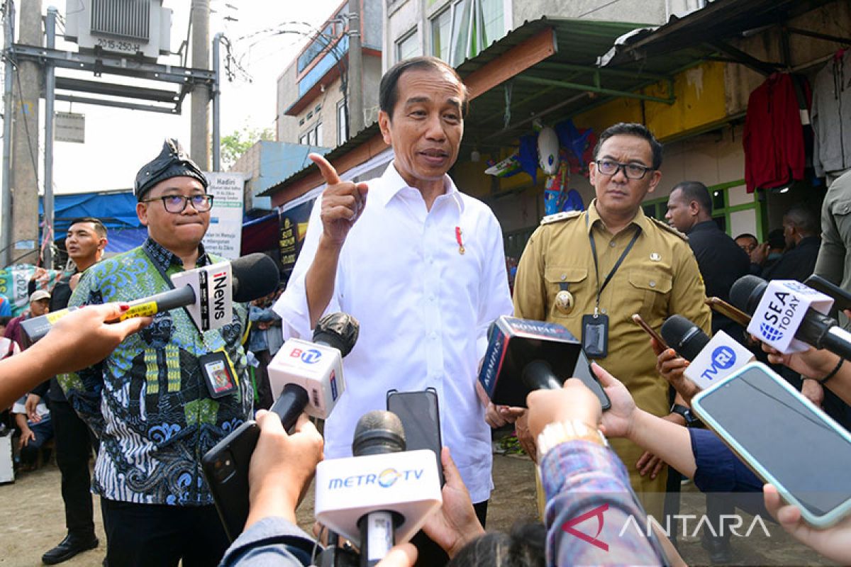Jokowi: Libur Idul Adha tiga hari untuk dorong ekonomi