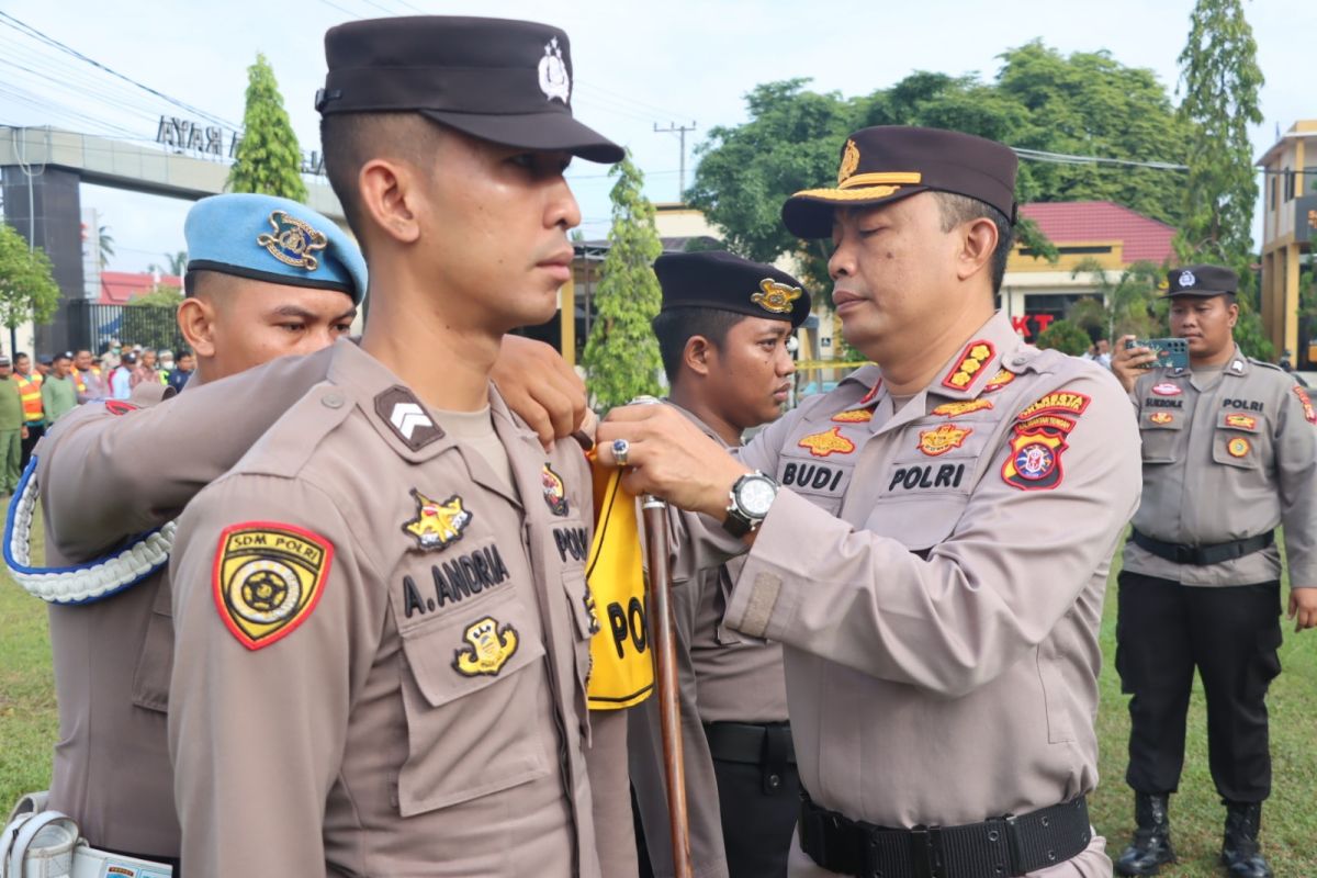 Kapolresta Palangka Raya kukuhkan 159 Polisi RW