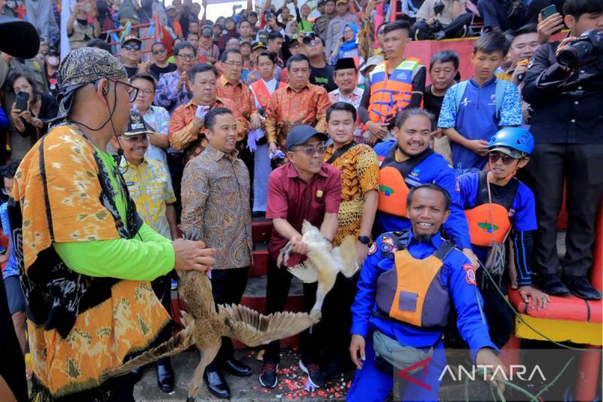 Festival Peh Cun memupuk persaudaraan antarwarga, kata Wali Kota Tangerang