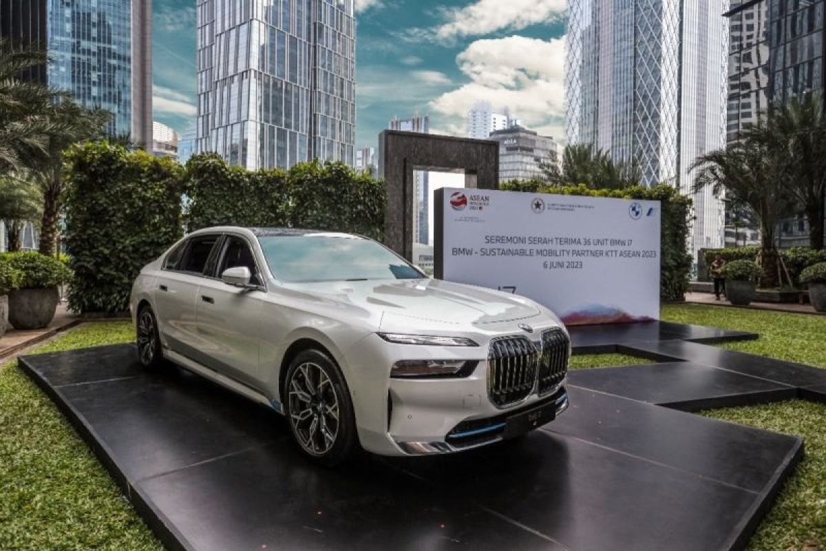 CEO BMW sebut hubungan erat dengan China adalah "kemenangan bersama"